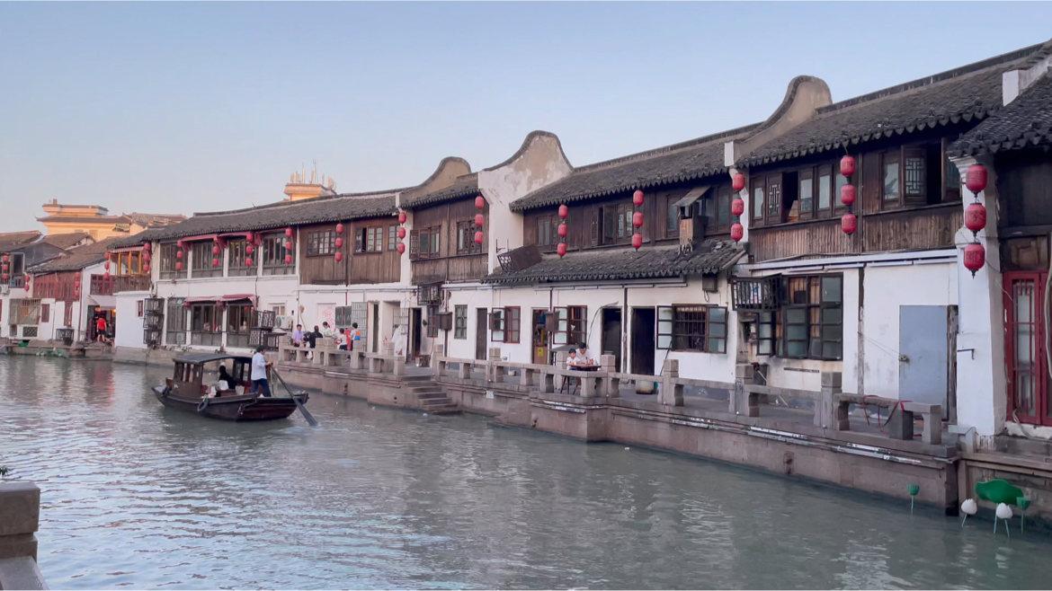 龙行龖龘 暖在椰城：一杯热姜茶 温暖“回家路”