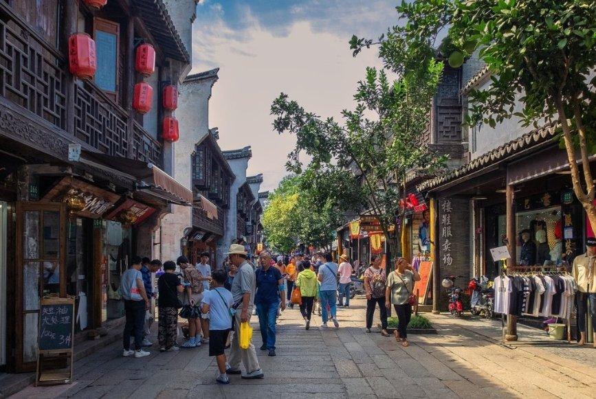 古墓丽影崛起